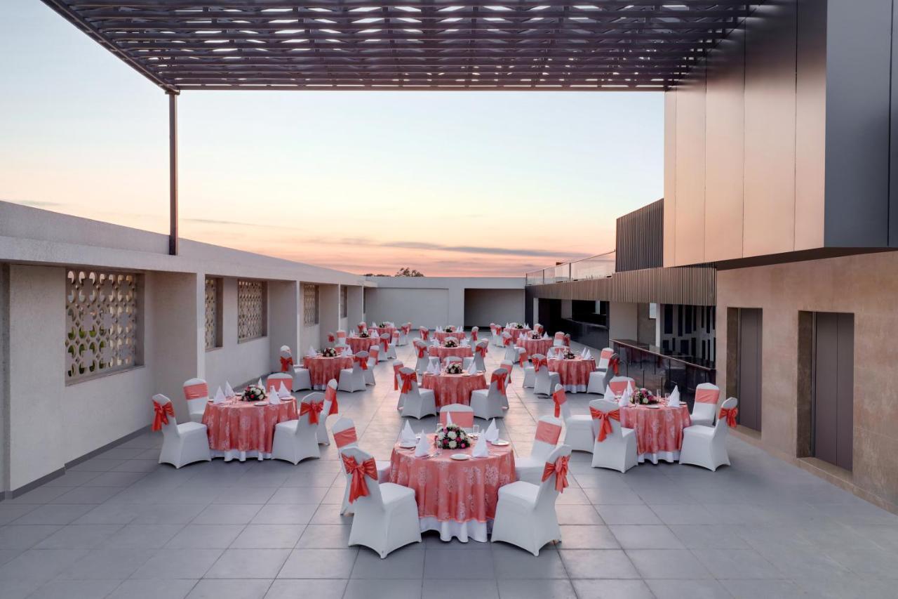 Lemon Tree Hotel Agra Shikohabad Exteriér fotografie